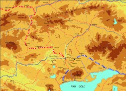 Malazgirt: Bir Ortaçağ Garnizonu ve Surları