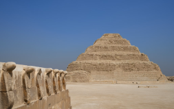 Mısır'ın İlk Piramidi Hidrolik Asansör Kullanılarak İnşa Edilmiş Olabilir