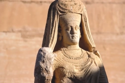 Hatra: Doğu ve Batı’nın Buluştuğu Yer